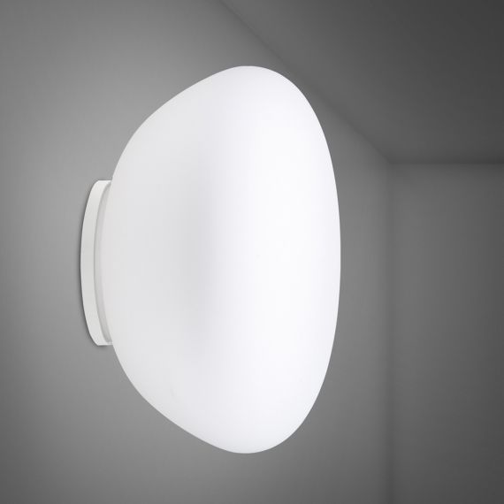 MAIOLE Italian wall light with opal glass