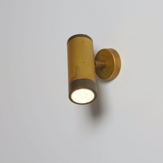 NOLA Ausrichtbarer Wandstrahler in Messing
