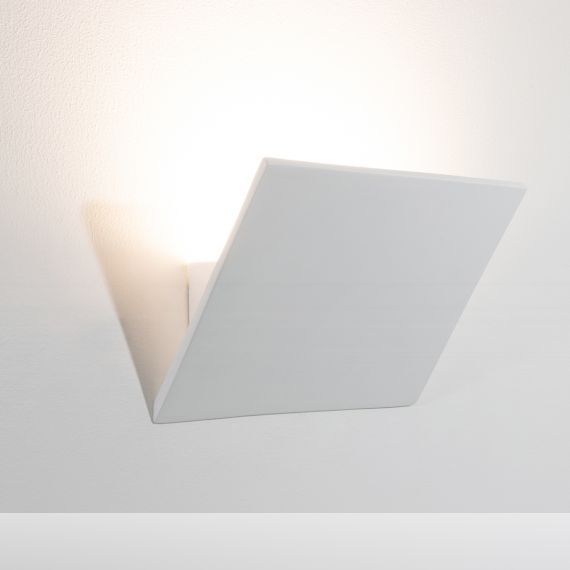 SONJA Angular LED wall light in white