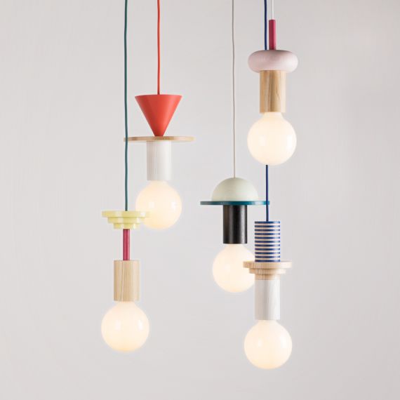 JUNIT Colored wooden pendant lamp in Memphis style