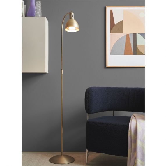 Schne Stehlampe in Messing antik.