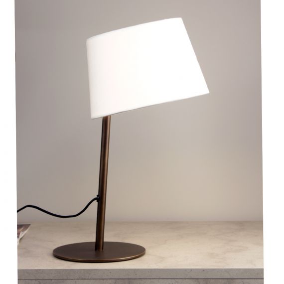 EXCENTRICA Moderne Tischleuchte mit Textilschirm