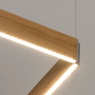 ESPADA LED pendant light in rectangular shape Variante mit Seitenblende aus Eichenholz.