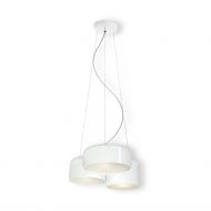 TARRO Pendelleuchte mit drei verschieden groen runden Metallschirmen Pendelleuchtenensemble aus drei formschnen Metallschirmen.