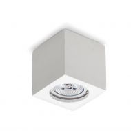 HUG SQ TOP Deckenspot aus keramischen Material Kleiner, eckiger Deckenspot mit einer Hhe von 7 cm.