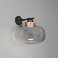LEGR glass wall light with LED in two sizes Hochwertige italienische Wandleuchte.