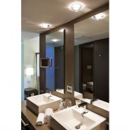 LUI Einbaustrahler mit quadratischem Klarglas Schicker Einbaustrahler fr das Badezimmer.