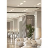 CINDY Einbaustrahler mit Kristallglas Die Einbauleuchte hier in schickem Resort.