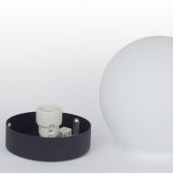 STELLA Kugelglas Deckenleuchte Deckenhalterung mit Keramik-Fassung. Bajonett-Verschluss.