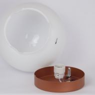 STELLA Kugelglas Deckenleuchte Das Lampenglas wird mit einer Drehung montiert.