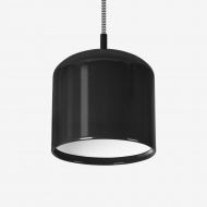 JUNO pendant light in bright colors Klassische Farbkombination in Schwarz/Wei.