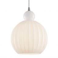 BLESS Verspielte Hngeleuchte mit farbigem Lampenglas Variante der mittelgroen Hngelampe mit weiem Glas.