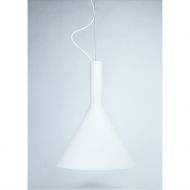 NINKA Pendelleuchte mit trichterfrmigen Lampenglas Moderne Pendelleuchte mit gradlinigem Lampenglas.