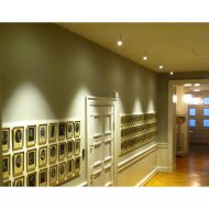 NOBEL ELBOW WC dimmbarer Dreh- und schwenkbarer LED Deckenspot Der elegante Deckenspot ist auch in wei erhltlich.