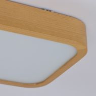 URS Groe rechteckige Deckenleuchte eingerahmt mit Buchenholz Schner, abgerundeter Rahmen aus massivem Buchenholz.