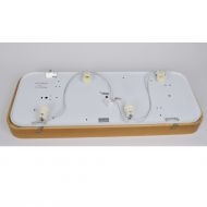 URS Groe rechteckige Deckenleuchte eingerahmt mit Buchenholz Betrieben wird die Leuchte mit vier E27 Lampen.