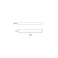 URS Lange Wandleuchte mit Blende aus Holz Mae der langen Wandleuchte.