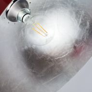 AMEDEO Halbkugel Pendelleuchte mit Blattsilber, Blattgold oder Kupfer Der Metallschirm mit Blattsilber Innenseite.