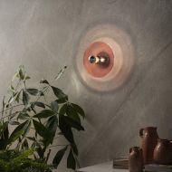 OSIRI Wandleuchte mit farbigen Glas Design Wandleuchte mit bunten Glas, hier in Pink.