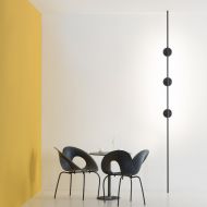 SUSPENDED SYSTEM Modulares Leuchtensystem mit vier verschiedenen Lichtquellen Vertikale Anordnung fr indirekte Beleuchtung.