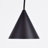 PETIT Kleine minimalistische Pendelleuchte Kleiner Kegelschirm mit  13 cm.