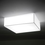 MONOBLOQUE Rechteckige LED Deckenleuchte Rechteckige Deckenleuchte mit weiem Stoffbezug.