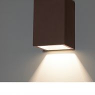 ZRICH Architektonische Auenwandleuchte Auen-Wandleuchte in der Farbe Rost-Braun, Downlight.