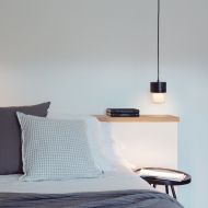 CAIN Kleine Design Pendelleuchte mit Textil Stilvolle und harmonische Beleuchtung, Schirm Sandfarben.