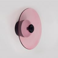 SUAL Dekorative Wandleuchte Design-Wandleuchte, hier mit Rosa/Pink-Glas.