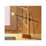 H2 Design Tischleuchte aus Spanien Farbvariante mit Orangen Fu und Schirm.