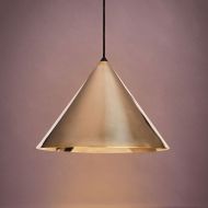 KONKO BRASS Messing-Pendelleuchte in Kegelform Messing Pendellampe in schlichter Kegelform.
