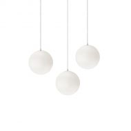 HIGH MOON 3-flammiges Kugel-Pendelleuchten-Set Ausfhrung mit 3 x 20 cm Kugelschirmen.