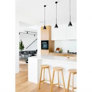 RIM Pendellampe aus Metall in Schwarz Kegel-Schirm Pendellampe in der Kche.