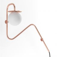 MIORI Wandleuchte mit Kugelglas Kupferfarbenes Rohr, Lampenschirm Opalglas.