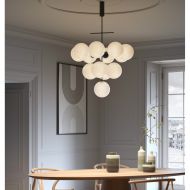 PLANETA Moderner Kronleuchter mit 13 Kugeln Groer Kronleuchter fr moderne Interieurs.