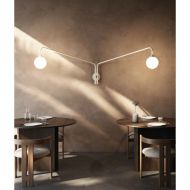 SAN BABILA Wandlampe mit zwei langen Auslegern 