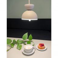 DARIA Farbige Pendellampe Pendelleuchte Daria. Helles, dimmbares Licht.