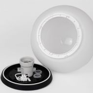 HERTA Auenlampe mit kugelfrmigen Schirm Wandhaltung mit Keramik Fassung.