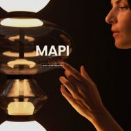 MAPI Lange Glas-Hngeleuchte Ausfhrung MAPI mit transparenten Glsern.