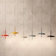 PORTE Akku Hngeleuchte in vielen Farben Moderne Lichtquelle, aufhngen ohne Stromanschluss.