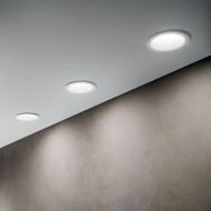 BASIC Einbaustrahler hell Mehrfachanordnung des Einbaustrahlers.