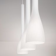 FARAH Glas-Pendelleuchte lang Lngliche Glas-Pendelleuchte in matt Wei.