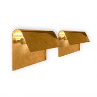 WAVES Design-Wandleuchte aus Messing WAVES Wandleuchte gedreht montiert