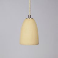 PHOEBE SAND Beton Pendelleuchte Harmonische Pendelleuchte in der Farbe Sand.