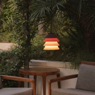 TOBA Designleuchte f�r Aussen Design-H�ngeleuchte f�r Garten und Terrasse.