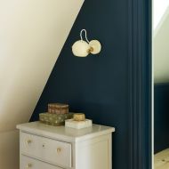SERIO COLOR Kleine Wandleuchte Kugelkopf Kleine Wandleuchte f�r Wohn- oder Schlafzimmer.