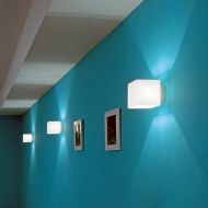 CUBE quadratische Opalglas Wandleuchte Kleine Wandleuchte aus Glas mundgeblasen