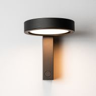 ONFIT Spot-Wandleuchte mit Schalter und USB Wandleuchte in Anthrazit-Schwarz.