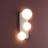 LUMIEN Moderne Wandleuchte 3-flam. (copy) 3-flammige Wandleuchte in Wei�.