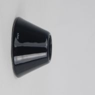 TRIANGLE Deckenhalterung Porzellan schwarz Auch als schlichte Wandleuchte installierbar.